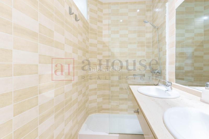 Foto ecb32bc7-e9e2-4c2f-b296-ac75a94198de. Pis amb calefacció a Goya Madrid