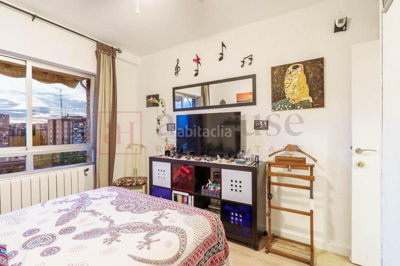 Foto d85985ba-33e9-487d-b02c-d270f79be188. Pis amb calefacció a Pinar del Rey Madrid