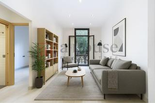 Pis  Calle de mallorca. Piso para entrar a vivir en la nova esquerra de l eixample