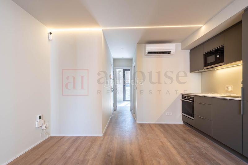 Foto 0857cddf-2376-4783-9781-710d83bbce85. Pis a Sagrada Família Barcelona