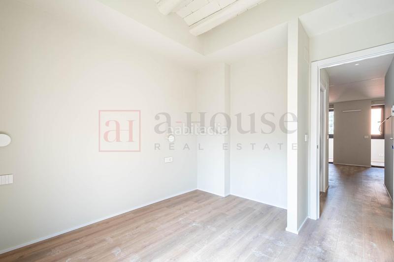 Foto 922e9c69-5c9f-4a16-9e35-253b5834c9c8. Pis a Sagrada Família Barcelona