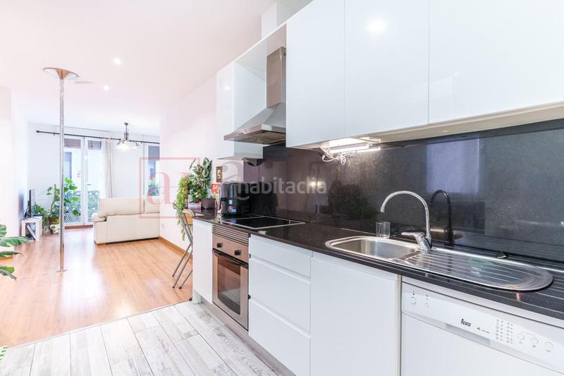 Foto 8a395c64-77f7-4d25-a69c-cb3fbe931400. Pis amb calefacció a Universidad-Malasaña Madrid