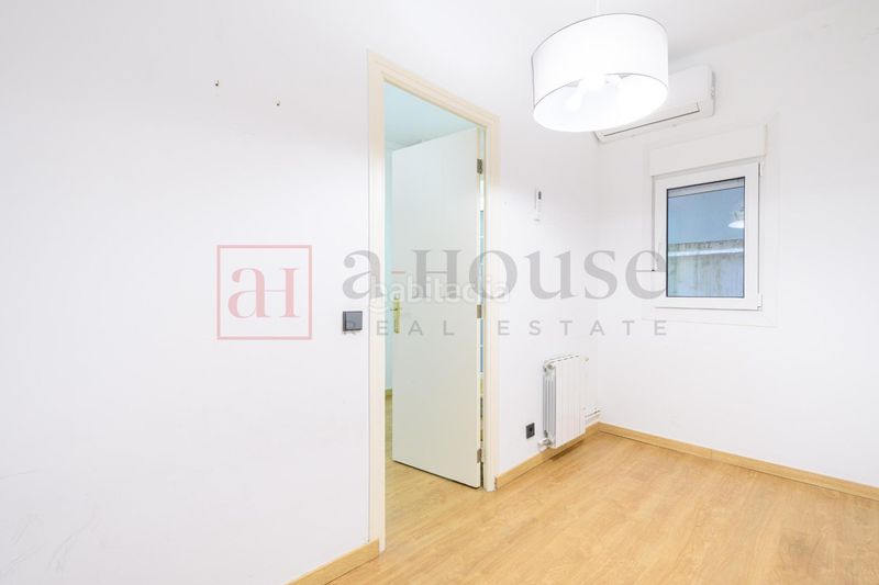 Foto 3e7cc1b6-818b-4fc2-8976-2605447f8669. Pis a L´Antiga Esquerra de l´Eixample Barcelona