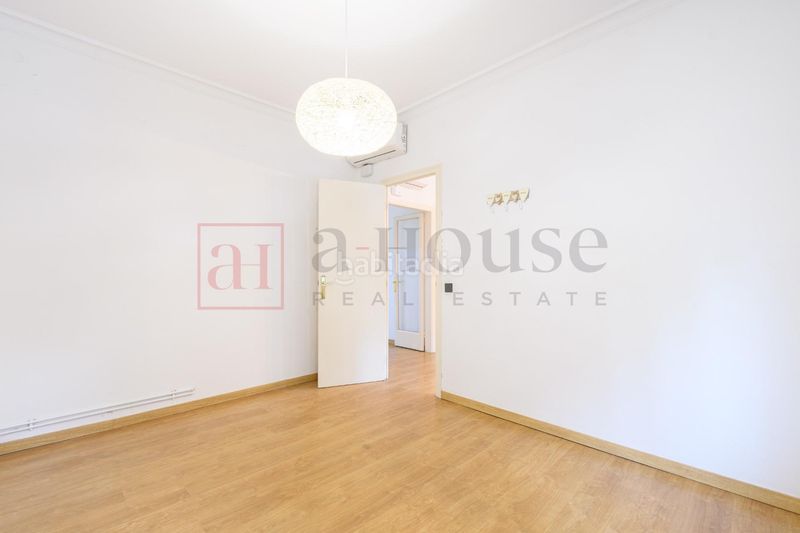 Foto 90ef886e-3ac8-4077-a4d3-8a832469bd06. Pis a L´Antiga Esquerra de l´Eixample Barcelona