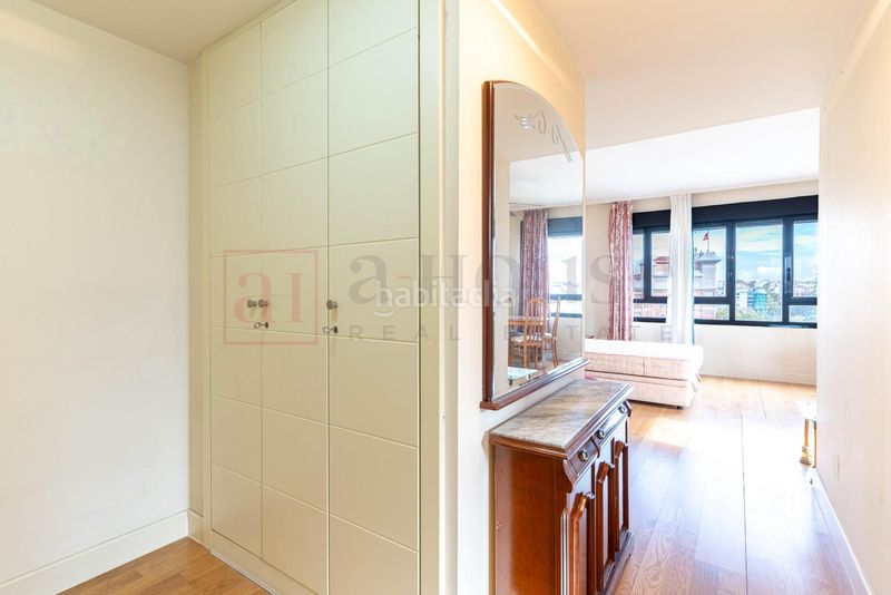 Foto a81aafea-7294-49be-b152-861142bb2b4d. Estudi amb calefacció aparcament a Guindalera Madrid