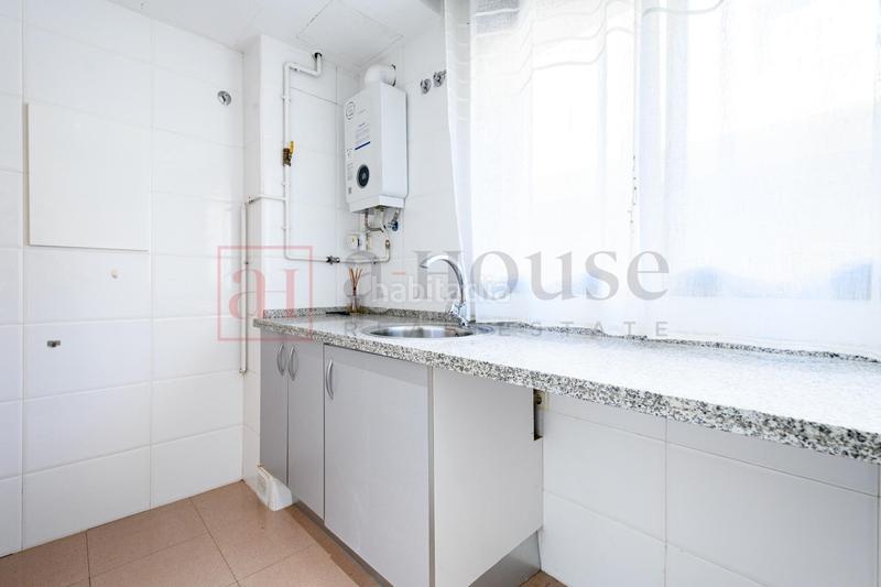 Foto c5460c57-49eb-4489-b526-cd051f028597. Chalet avec chauffage parking piscine dans les botigues de Sitges Sitges