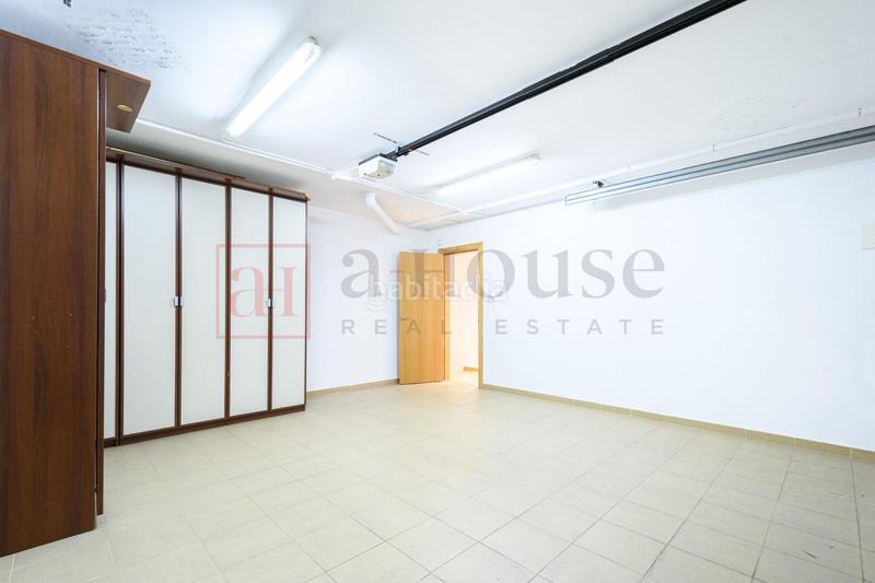 Foto 115095fd-cb9c-45f9-8721-8084997a48e3. Chalet avec chauffage parking piscine dans les botigues de Sitges Sitges