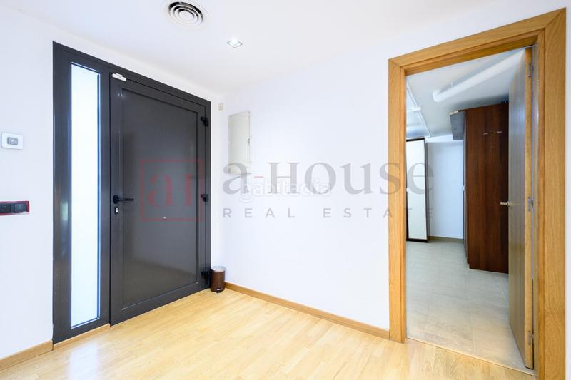 Foto 1908dda4-9470-4691-ada8-93fbbcfba9ba. Chalet avec chauffage parking piscine dans les botigues de Sitges Sitges