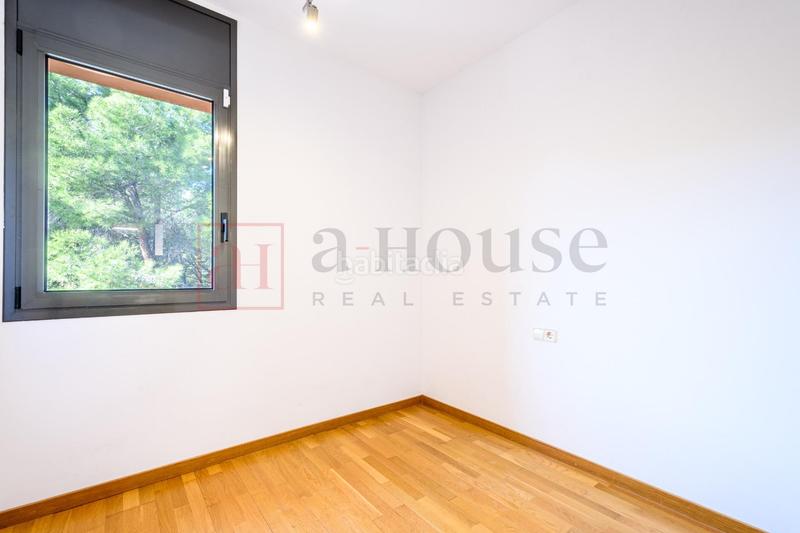 Foto 496e711f-36af-4ac8-8ab8-a9879c87a5f8. Chalet avec chauffage parking piscine dans les botigues de Sitges Sitges