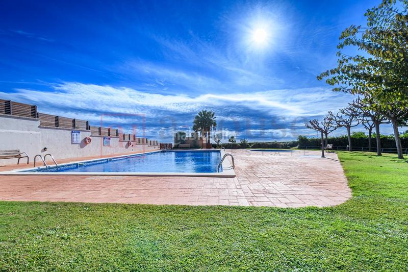 Foto df80a5c6-b566-495c-a1f3-93cfd3f1d3c5. Chalet avec chauffage parking piscine dans les botigues de Sitges Sitges