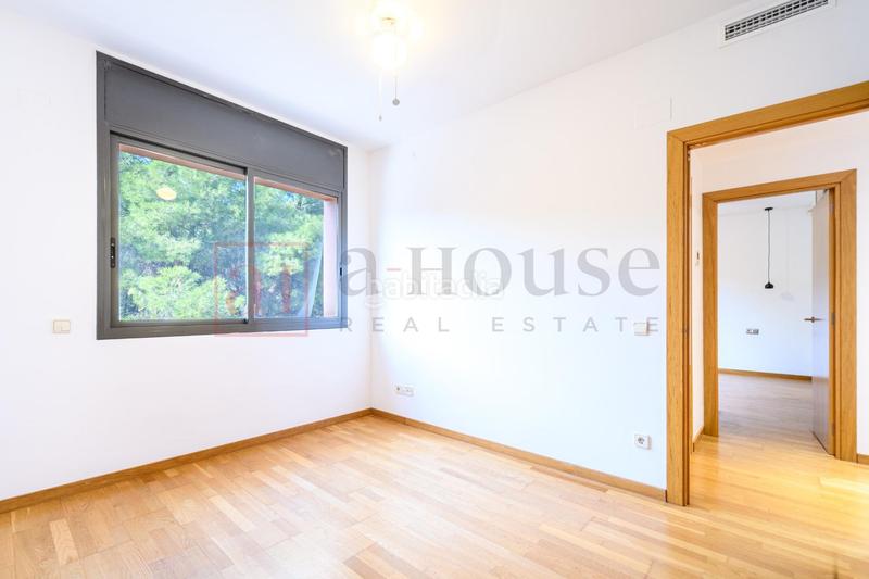 Foto f9b2fec4-e223-45d2-86f1-5c55ad89a991. Chalet avec chauffage parking piscine dans les botigues de Sitges Sitges