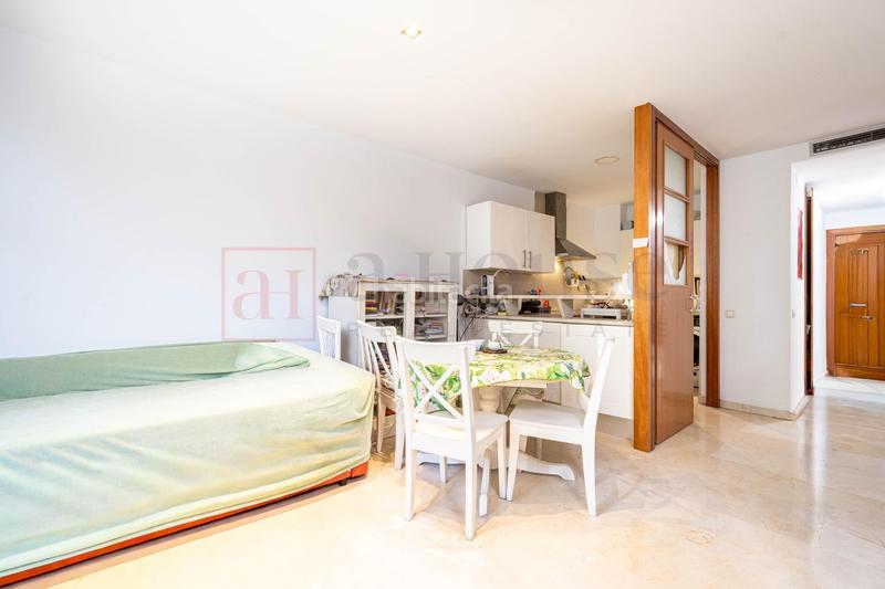 Foto e8bf3808-5d1f-4bf7-8ae9-7c9ace29fa0e. Appartamento con riscaldamento in Sant Antoni Barcelona