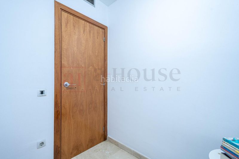 Foto 1487afd5-1f60-4d41-b2a4-f5cf8aba57f1. Pis a Sant Antoni Barcelona