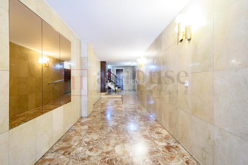 Foto 2a03eddd-cd52-4eb4-beea-2fd25dc5699a. Pis amb calefacció a Sagrada Família Barcelona