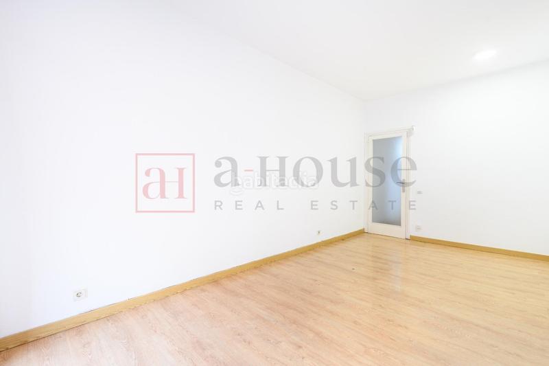 Foto 4fd334fb-166d-4699-927e-6eb5ce62ac10. Pis amb calefacció a Sagrada Família Barcelona