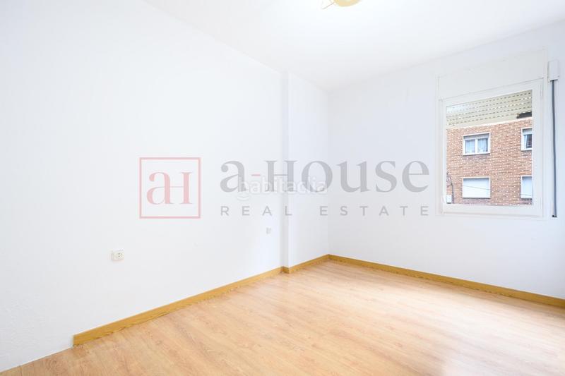 Foto 6dbac85e-869a-4629-b0f2-7325054e65df. Pis amb calefacció a Sagrada Família Barcelona