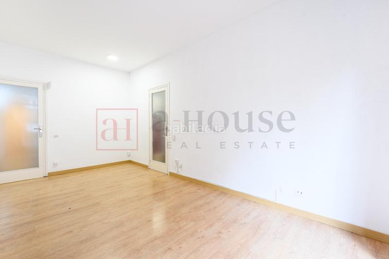 Foto 8a473af2-e84c-483a-bd57-e64c6a245037. Pis amb calefacció a Sagrada Família Barcelona