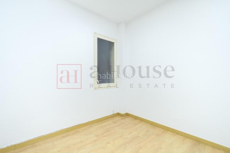 Foto c3c7bcbb-0cc8-43ac-96bd-8c2003b41c2d. Pis amb calefacció a Sagrada Família Barcelona