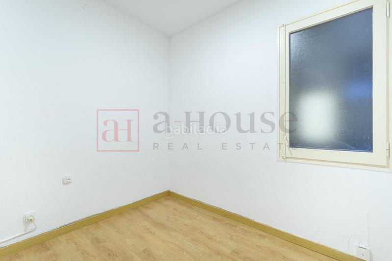 Foto dab579fd-cfcd-4f28-bd4b-b9f9f2999d3b. Pis amb calefacció a Sagrada Família Barcelona