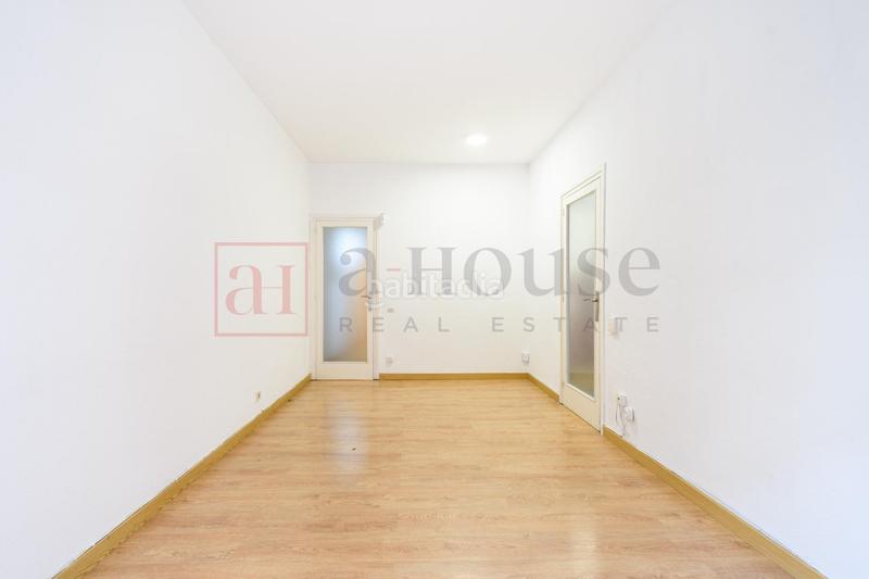 Foto ffe1ddd1-5218-4797-813f-a064f4d4773e. Pis amb calefacció a Sagrada Família Barcelona