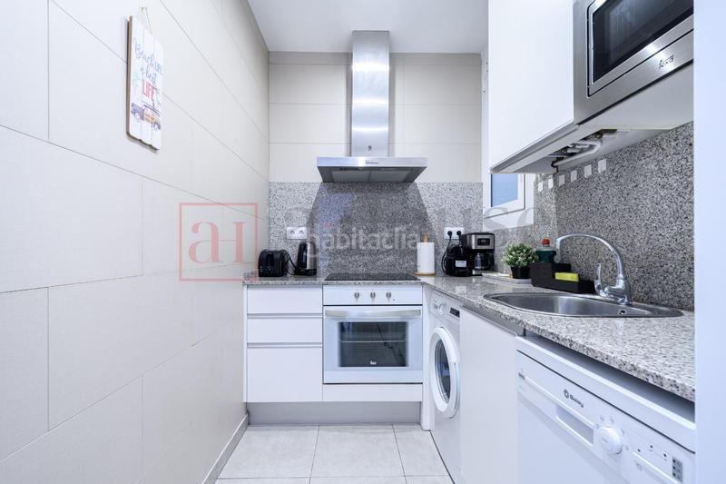 Foto 32957aef-71cb-43ba-acbc-e83e52f96c7c. Appartement avec chauffage dans Sagrada Família Barcelona