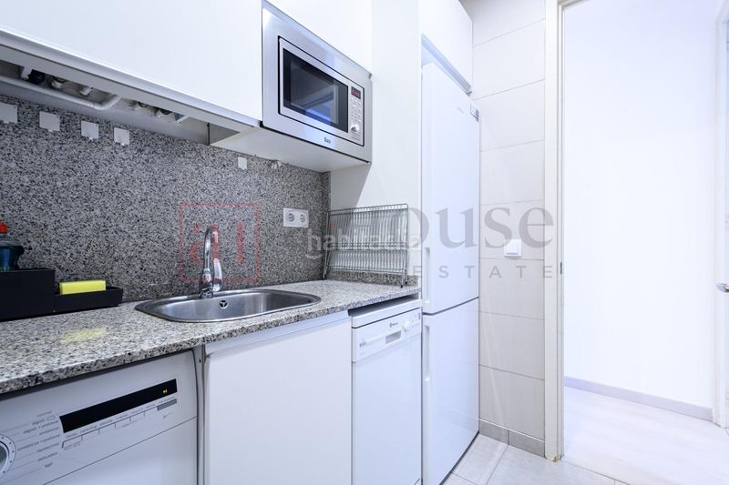Foto e1707f43-9276-4e5f-8eb7-500ad26ea461. Pis amb calefacció a Dreta de l´Eixample Barcelona