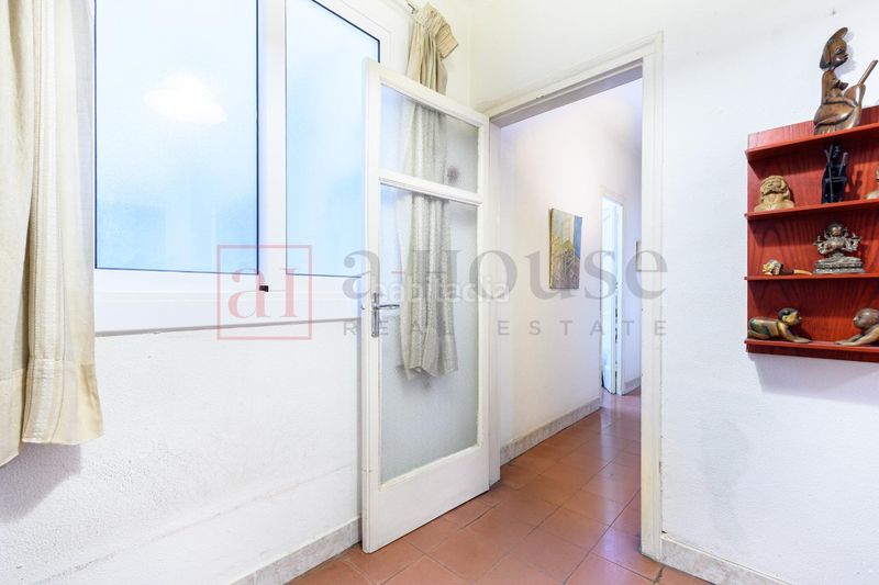 Foto 4fcd5abc-2720-4d48-9b88-c2700c24746a. Pis amb calefacció a Barri de les Corts Barcelona