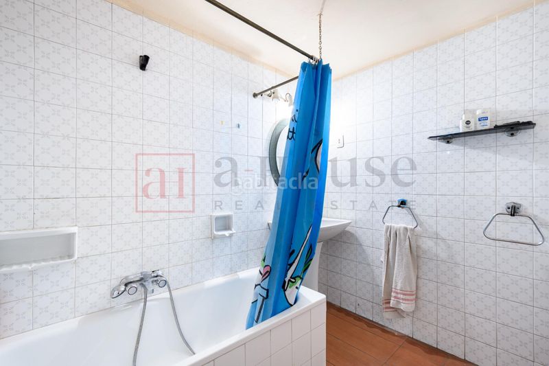 Foto c9fa0fef-168f-45f4-9c42-e5cf52dd2469. Pis amb calefacció a Barri de les Corts Barcelona