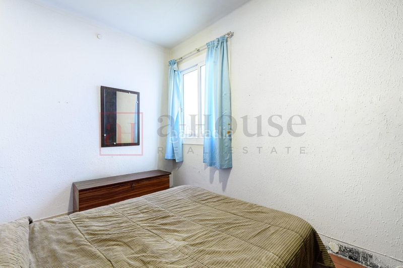 Foto d0f3f5fb-071a-40e6-a4d2-a1ca31359af5. Pis amb calefacció a Barri de les Corts Barcelona