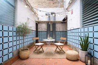 Pis  Calle gran de gràcia. Piso con gran terraza y doble orientación en la vila de gracia