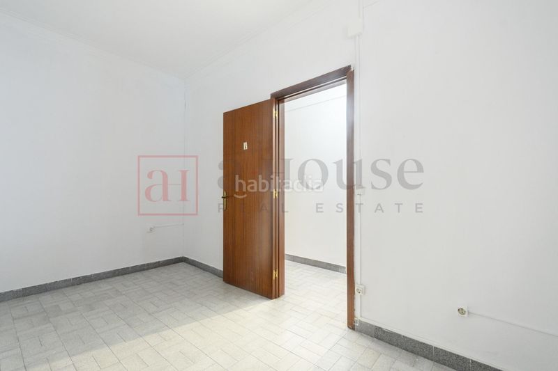Foto b360e23e-c8b1-4f40-a399-11afeeef8b77. Pis a Vila de Gràcia Barcelona