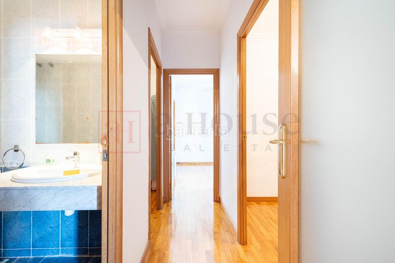 Foto ddd94aa2-1855-4349-a328-ebe89ceb247a. Pis amb calefacció aparcament a Dreta de l´Eixample Barcelona