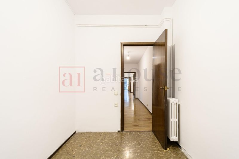 Foto 761ad3e7-5f39-40a9-afc4-078de80d33ed. Pis amb calefacció a Dreta de l´Eixample Barcelona
