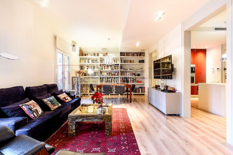 Foto 0c2464ff-83b0-497f-8557-1d4d5de8b0d0. Pis a La Nova Esquerra de l´Eixample Barcelona