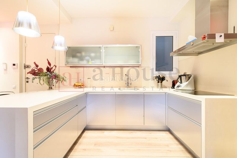 Foto 4454712e-d49c-4790-818d-4139fdbcdca8. Pis a La Nova Esquerra de l´Eixample Barcelona