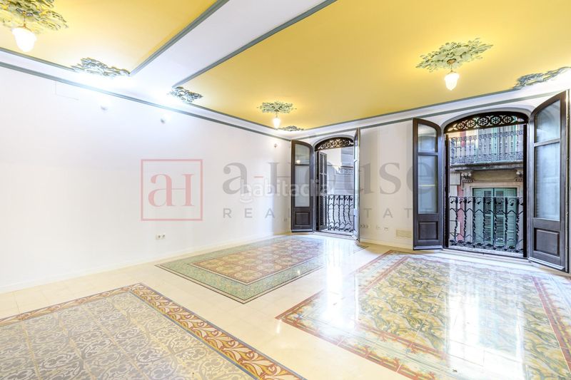 Foto 8a8b9cb0-aa77-4e34-8958-7e542e8f5566. Pis amb calefacció a Gòtic Barcelona