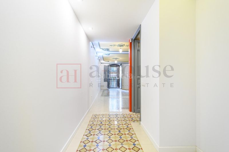 Foto c11195fb-de91-4753-84bb-6458c2f2e67b. Pis amb calefacció a Gòtic Barcelona