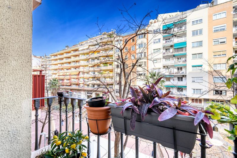 Foto 6a7600d9-1af1-436b-a3e9-7ed125020672. Pis amb calefacció a Sant Antoni Barcelona