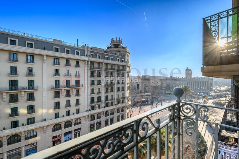 Foto e51279f1-ae68-4380-a751-d096c2578907. Pis a Sant Antoni Barcelona