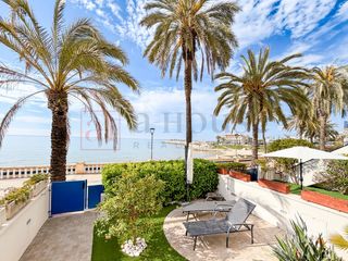 Appartement  Calle marina. Piso frente al mar