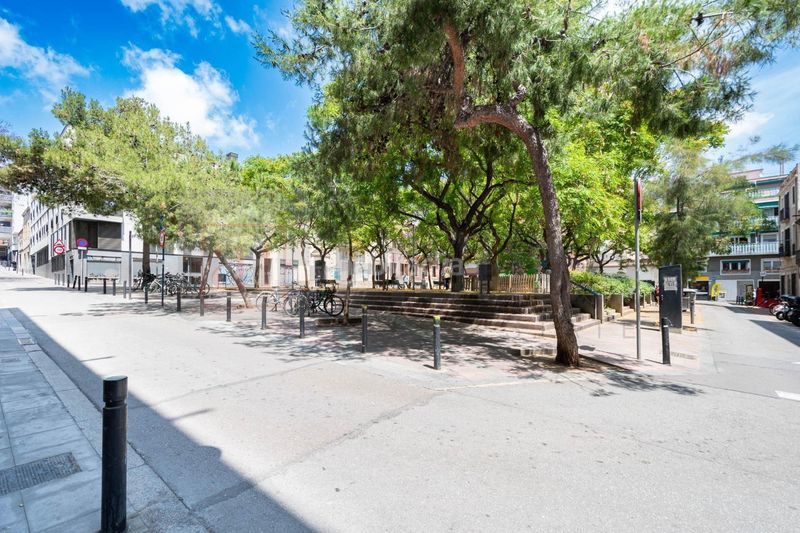 Foto 72c14dd2-f752-444d-9ce4-10720deedeae. Aparcament cotxe a Dreta de l´Eixample Barcelona