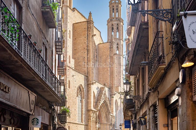 Foto 1abb9f05-8523-4419-bfa9-80607a0b5da3. Aparcament cotxe a Dreta de l´Eixample Barcelona