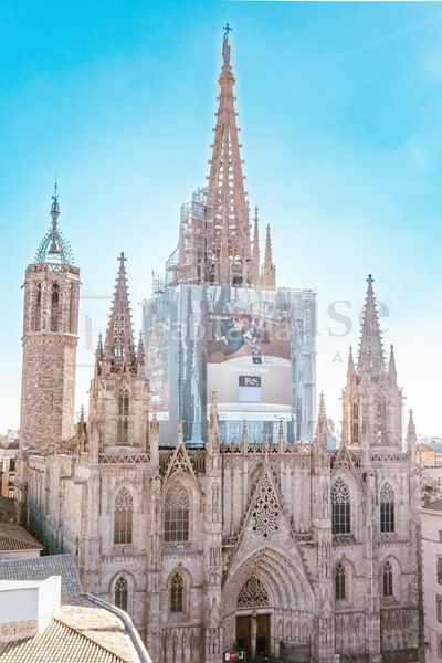 Foto 90008b0c-72e4-429b-bdb3-c3aa5e7f430d. Aparcament cotxe a Dreta de l´Eixample Barcelona