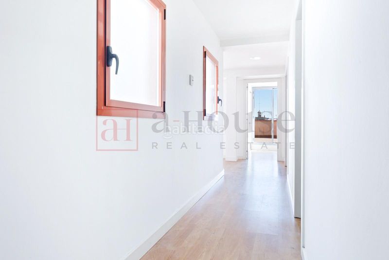 Foto 3de1e3e2-f31f-4de5-936d-89bebe3e160b. Àtic a Dreta de l´Eixample Barcelona