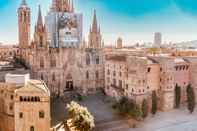 Foto 95616873-26f2-4050-9a4a-e0eb5d66a307. Àtic a Dreta de l´Eixample Barcelona