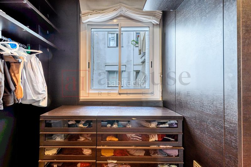 Foto 8ae250f0-3dab-410b-90f1-3ae97d59ca60. Pis a L´Antiga Esquerra de l´Eixample Barcelona