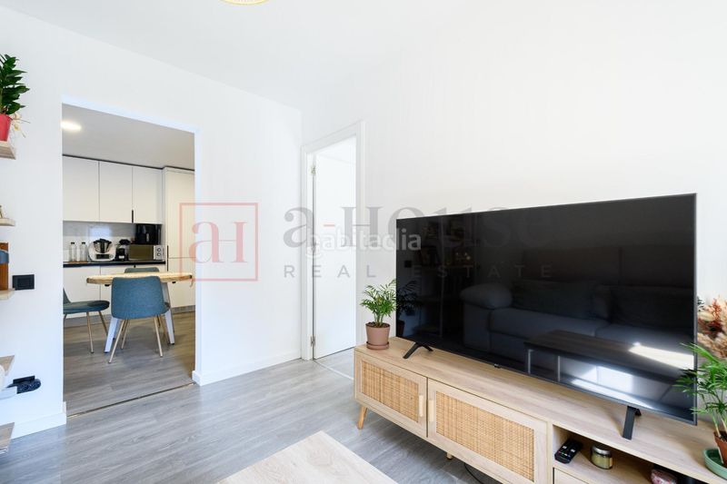 Foto 06bd5ef1-5624-49ba-a879-2469c48d8b62. Pis a La Teixonera Barcelona