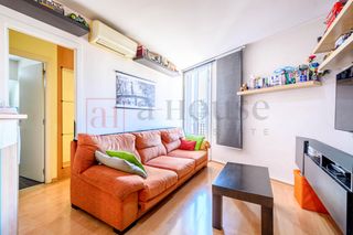 Pis a El Camp de l´Arpa del Clot. Piso con doble orientación listo para entrar a vivir en el camp