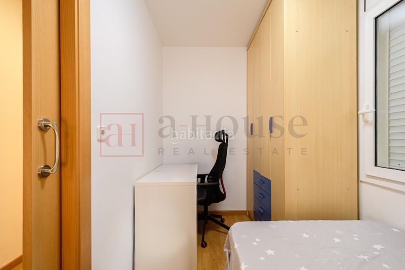 Foto a0e96eee-3039-4373-b49a-81496d83f8e5. Pis amb calefacció a El Clot Barcelona
