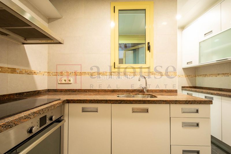 Foto b99138e7-ba16-4731-97f1-6b86783ebd22. Pis amb calefacció a Dreta de l´Eixample Barcelona